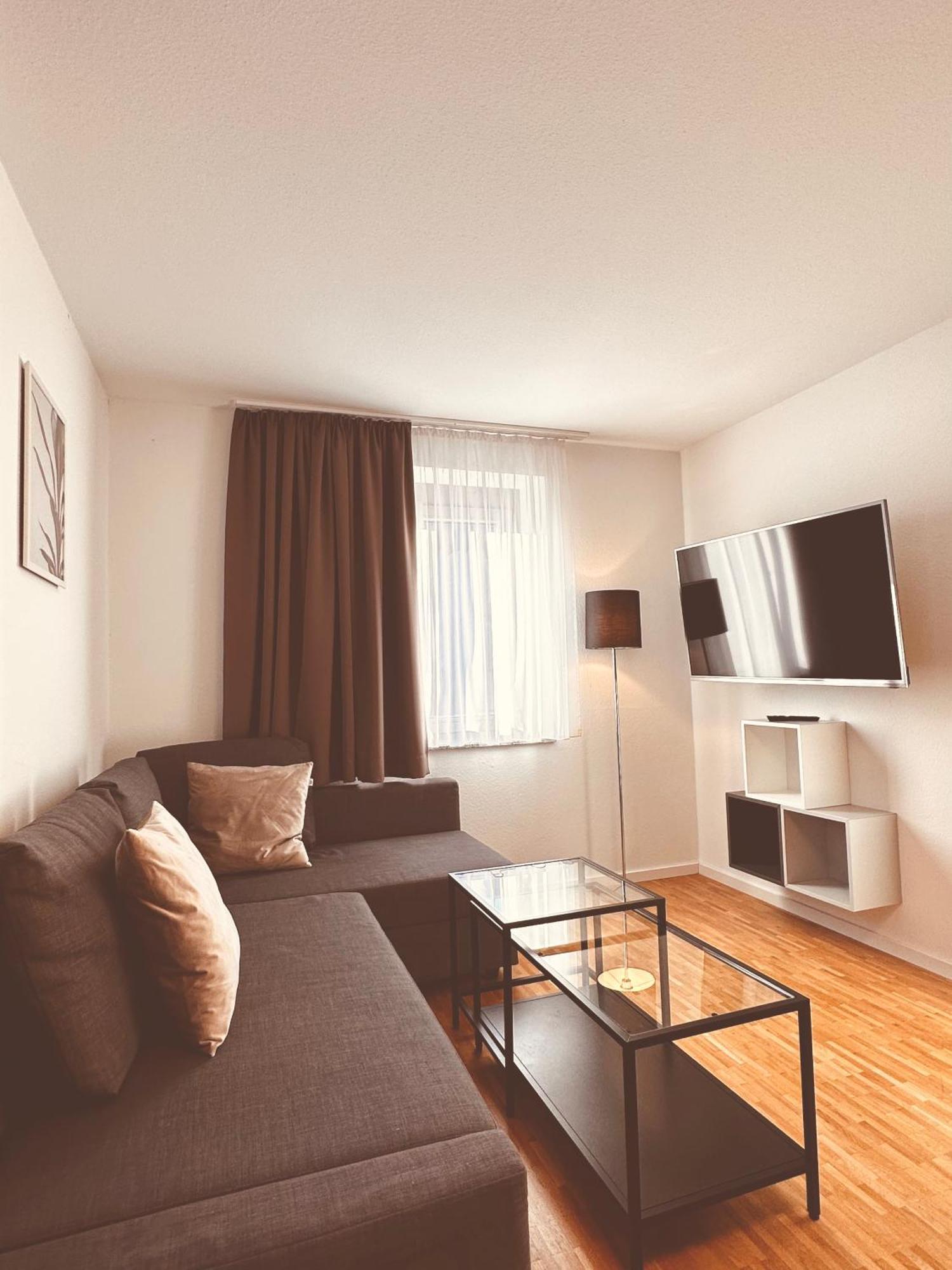 Stadthaus Neckarsulm Serviced Apartments - Stadthaus Schrade Εξωτερικό φωτογραφία