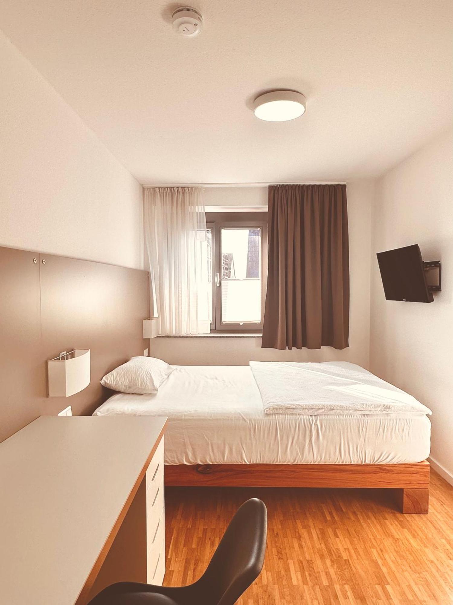 Stadthaus Neckarsulm Serviced Apartments - Stadthaus Schrade Δωμάτιο φωτογραφία